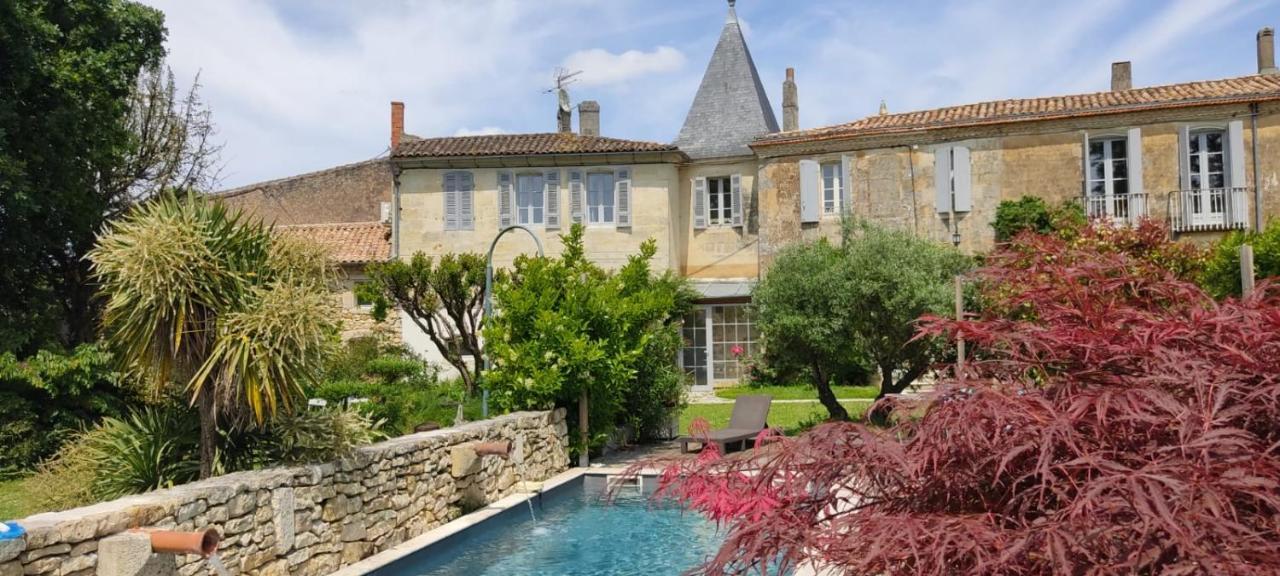 Le Clos Reaud Blaye Exteriör bild