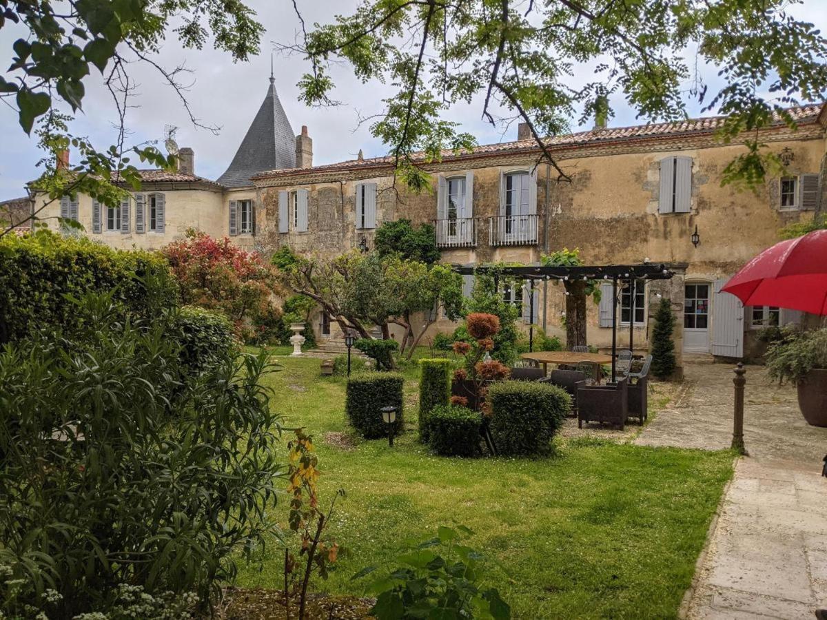 Le Clos Reaud Blaye Exteriör bild
