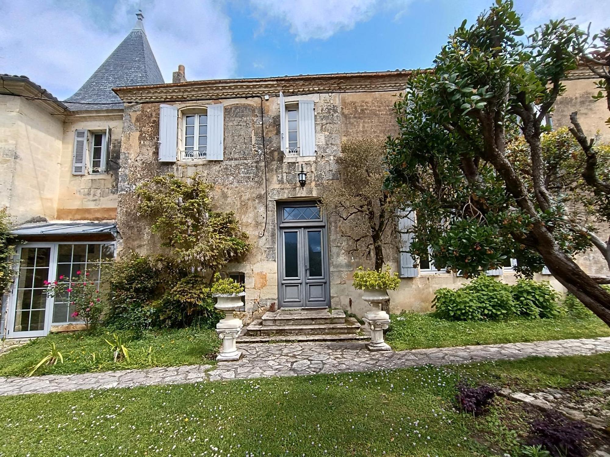 Le Clos Reaud Blaye Exteriör bild