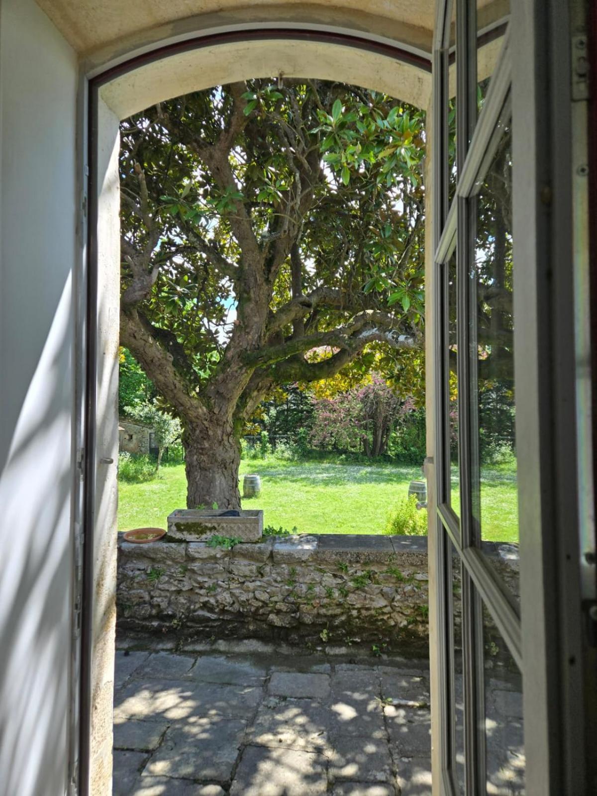 Le Clos Reaud Blaye Exteriör bild